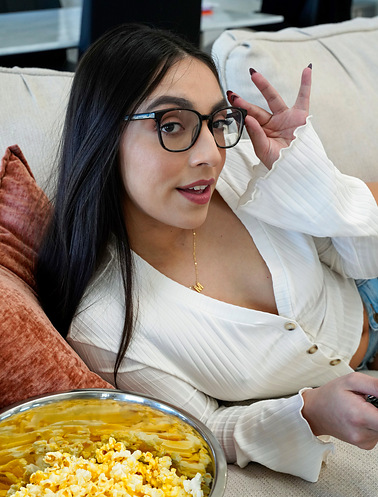 My Roomies Asmr Session - S14:E1